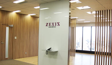 株式会社ＺＥＸＩＳ 様 社内写真